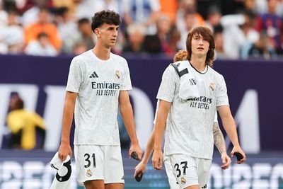 SOCCER: AUG 03 Soccer Champions Tour Barcelona vs Real Madrid