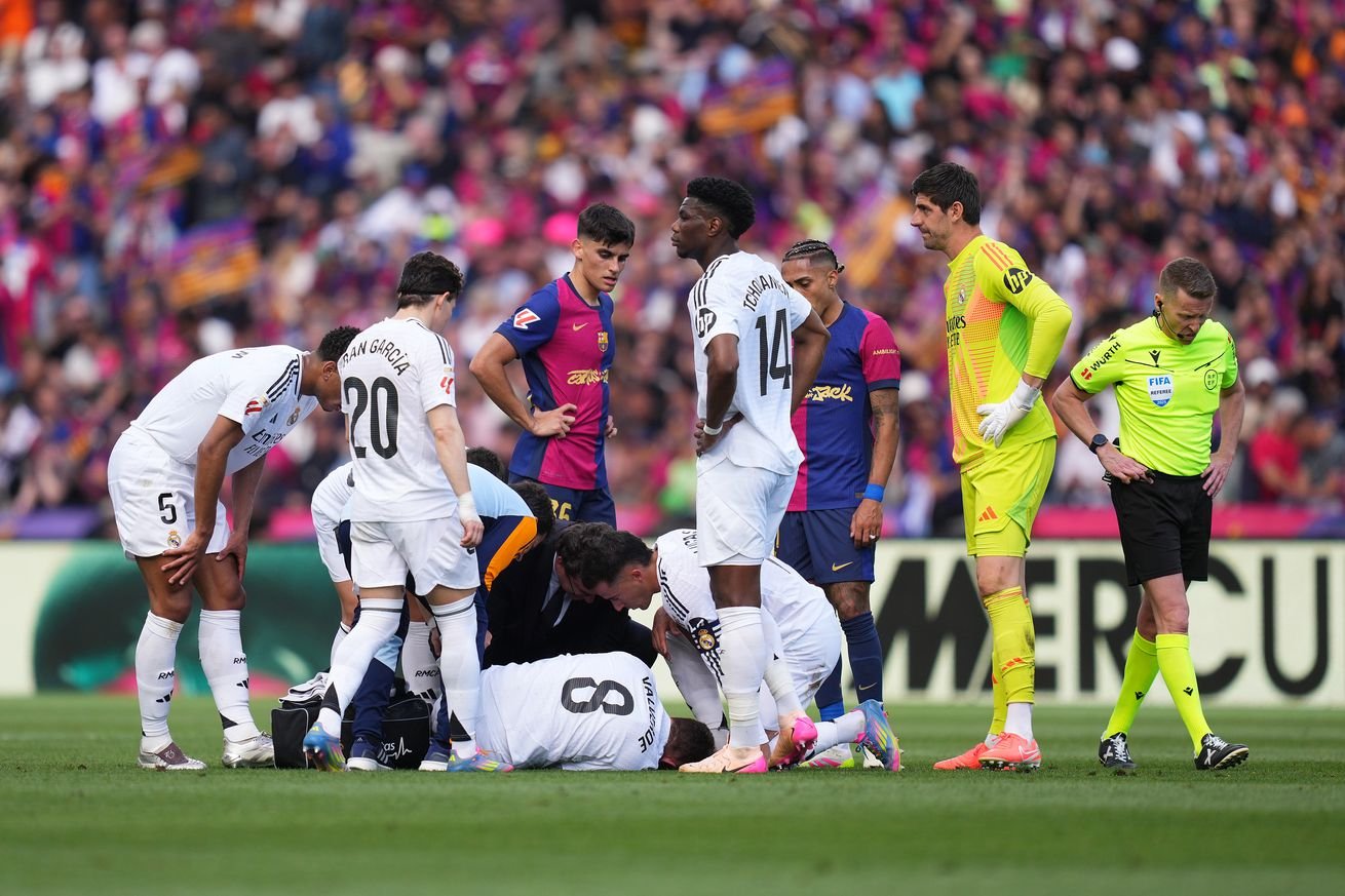 FC Barcelona v Real Madrid CF - La Liga EA Sports