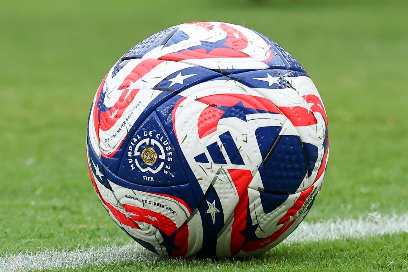 SOCCER: JUN 17 FIFA Club World Cup Group F Fluminense FC v Borussia Dortmund