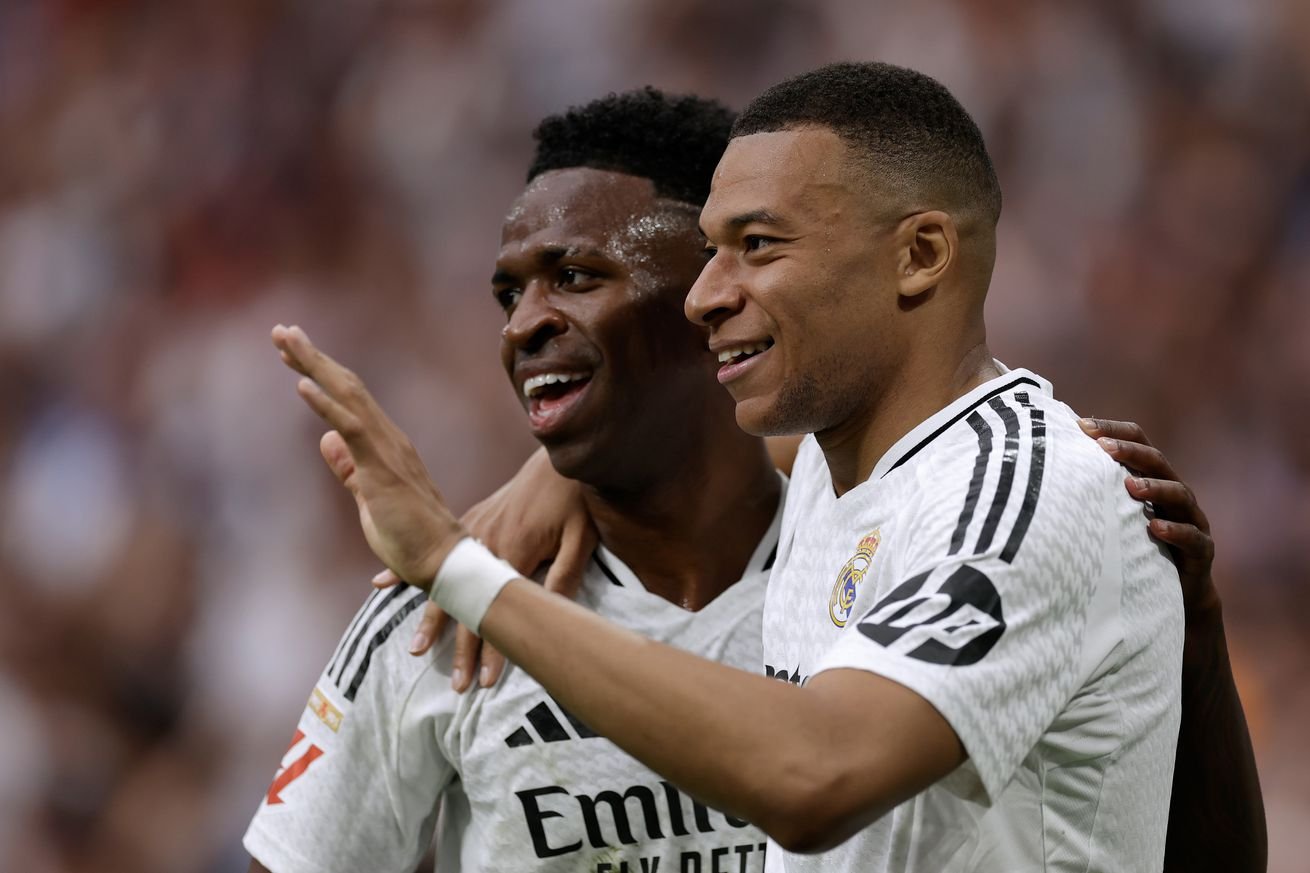 Real Madrid v Real Sociedad - LaLiga EA Sports