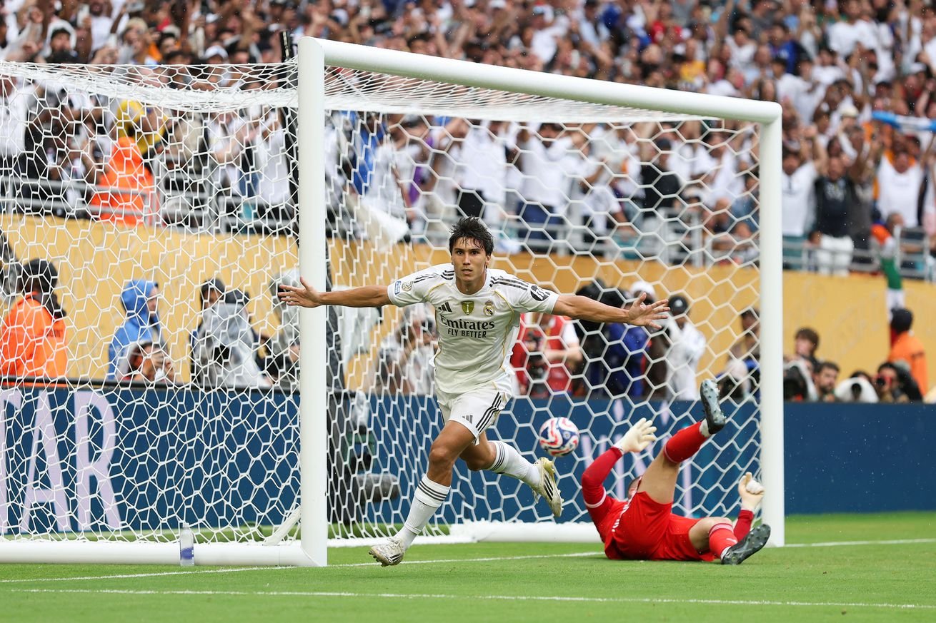 Real Madrid CF v Juventus FC: Round Of 16 - FIFA Club World Cup 2025