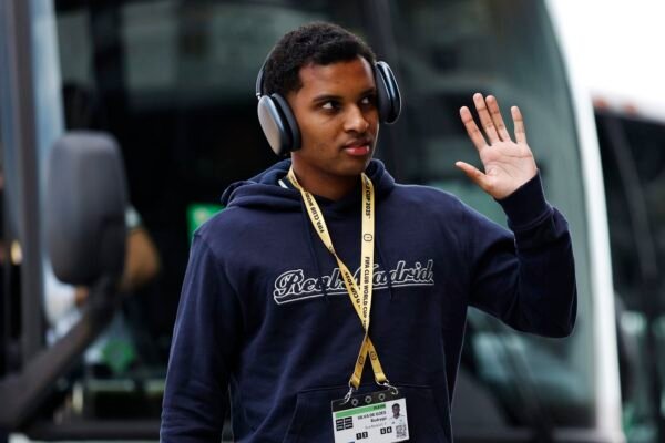 Managing Madrid Podcast: Should Real Madrid Keep Rodrygo? Is Stiller Needed? MAILBAG!